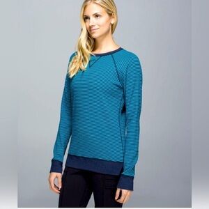 Lululemon Open Your Heart‎ Long Sleeve Reversible Classic Stripe Heathered